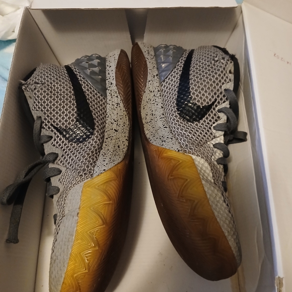 Gray and Black Sneakers with Purple Accent - Picture 2 of 8